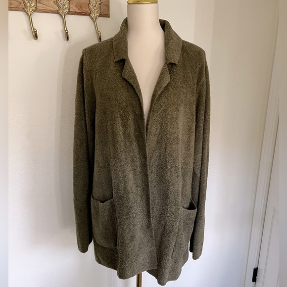 BWT Barefoot Dreams Cozy chic lite knot notch collar cardi green Sz L - Picture 1 of 7